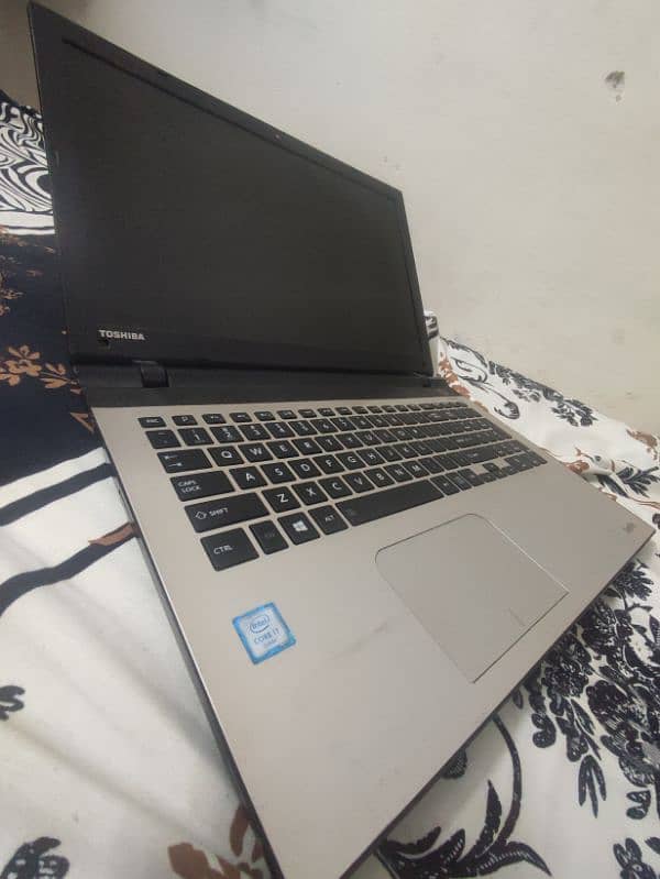 Gaming Laptop 4