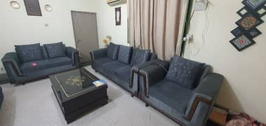 Brand New Condition 6 seater sofa set