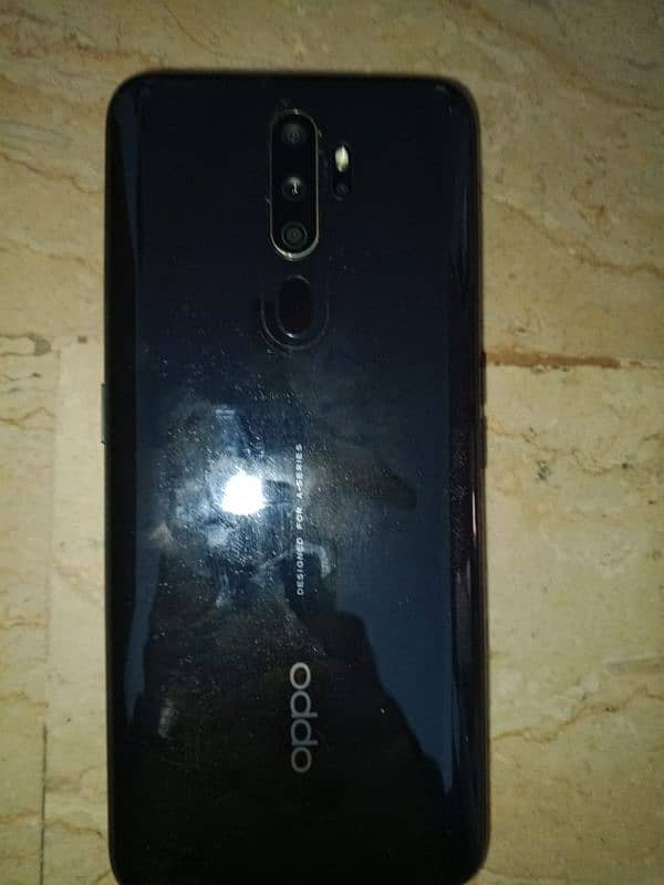 Oppo a5 with excellent condition 2