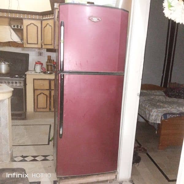 Haier refrigerator full size in Maroon color 0