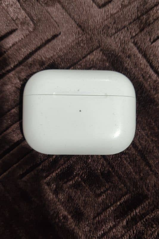 Airpods pro charging case original 1