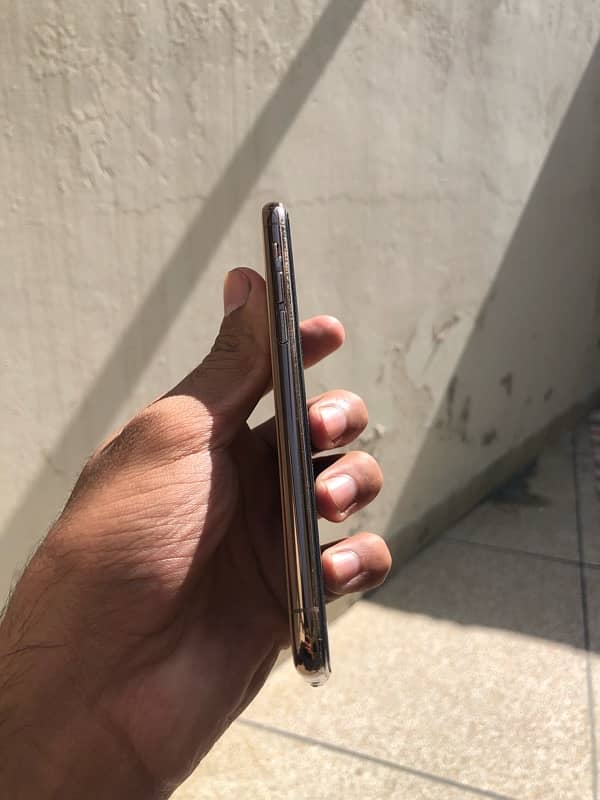 IPhone 11 Pro Factory Waterpack No Exchange 7