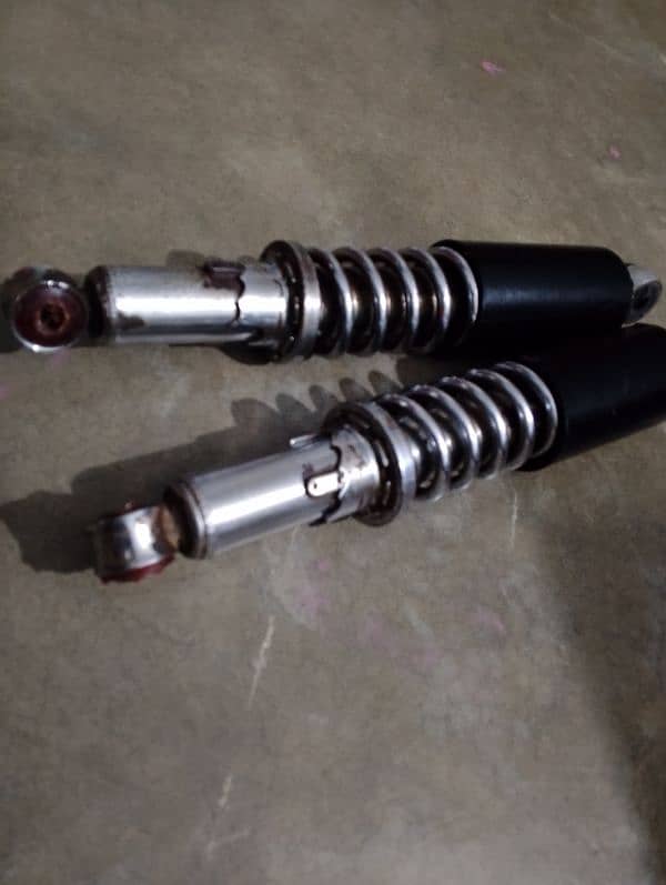 CD 70 back shock 0