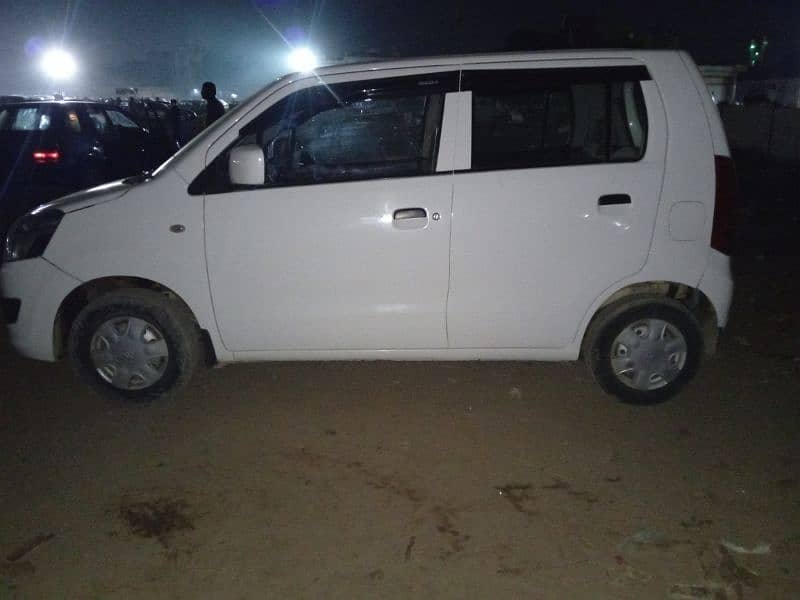 Suzuki Wagon R 2014 3