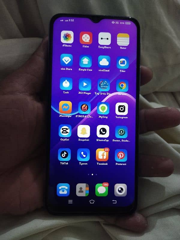 Vivo y20s 4/128 8