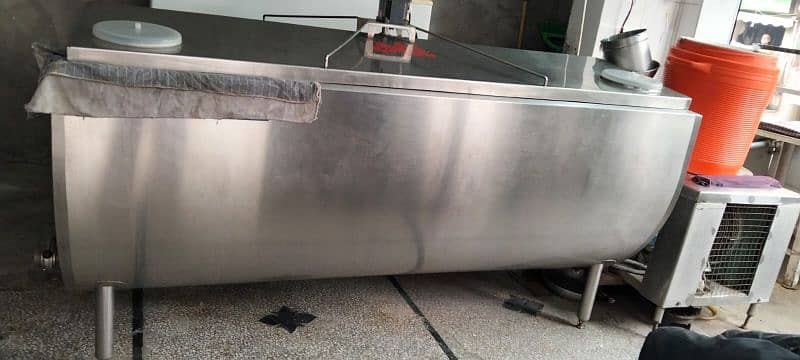 milk chiller for sale in Lahore good condition 03013029834 call and wt 5