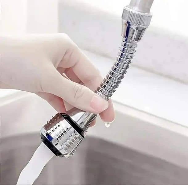 1pc 360° Swivel Kitchen Faucet Aerator, RV Home Washing Sink Extender 0