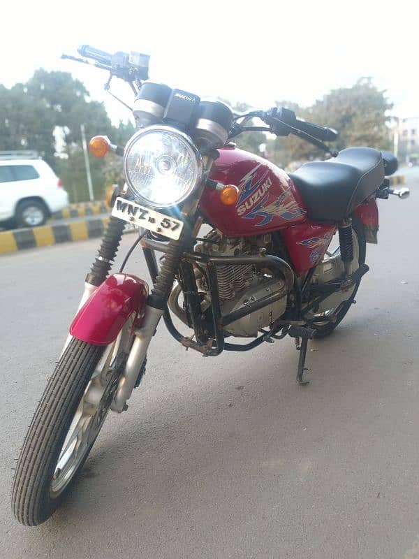 Suzuki GS150SE Like New Condition 3