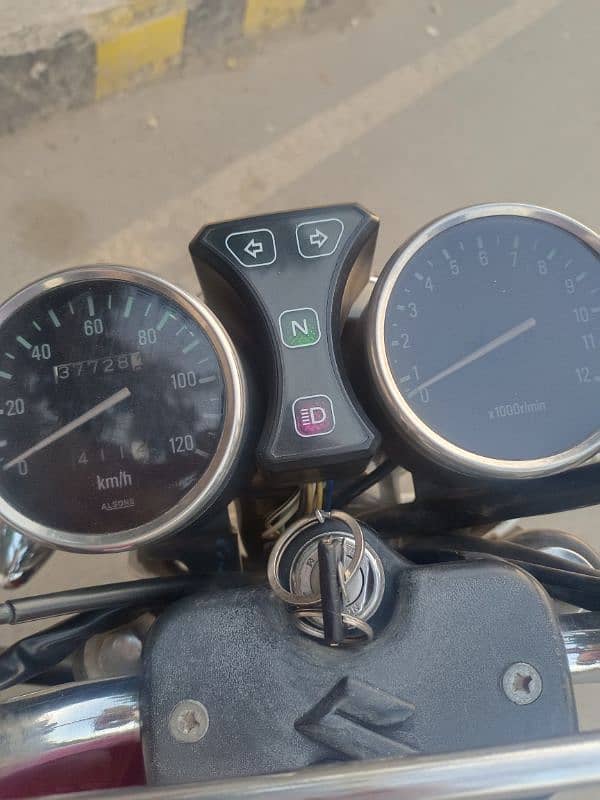 Suzuki GS150SE Like New Condition 4