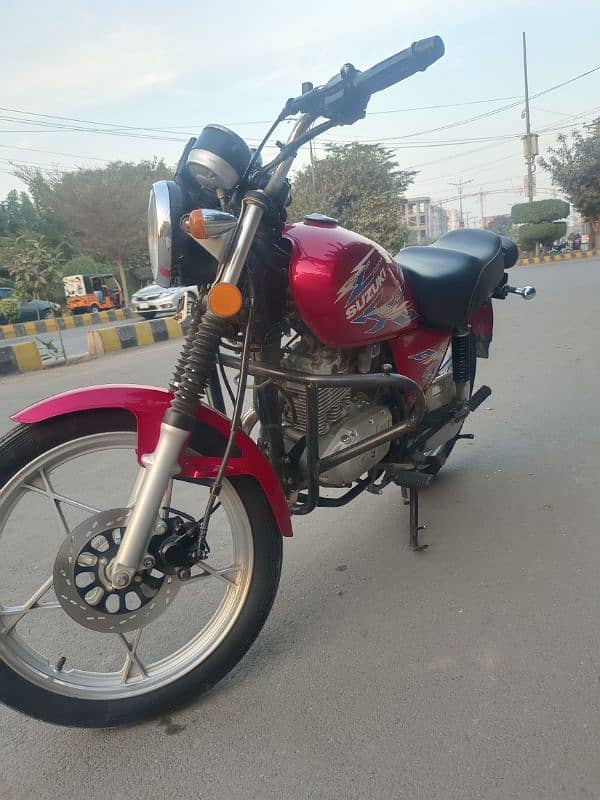 Suzuki GS150SE Like New Condition 11