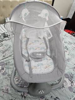 Mastela 3 in 1 Deluxe Multifunctional Bassinet & Swing