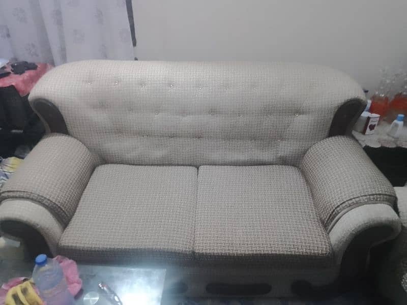 7 seater Sofa Urgent sale Call WhatsApp 03111031808 1