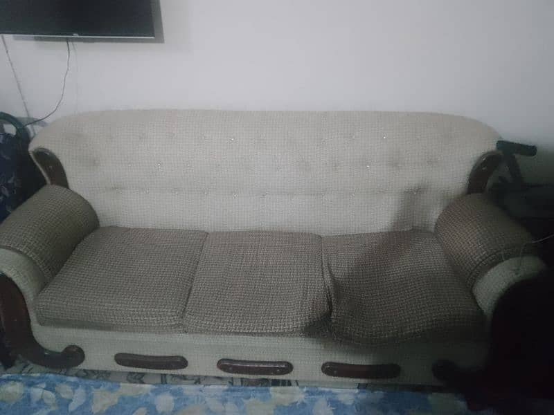 7 seater Sofa Urgent sale Call WhatsApp 03111031808 2