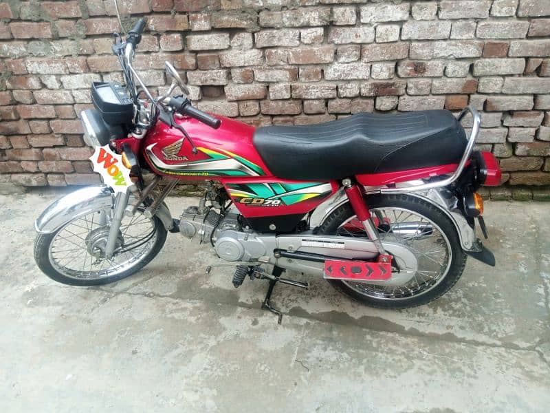 Honda CD 70 2022 3