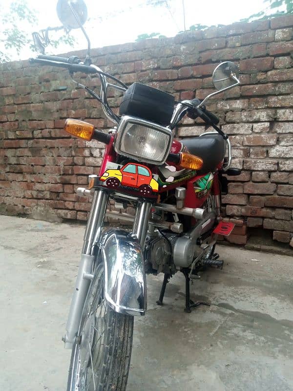 Honda CD 70 2022 5