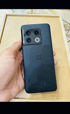 One Plus 10 Pro 5G American Edition Non Pta