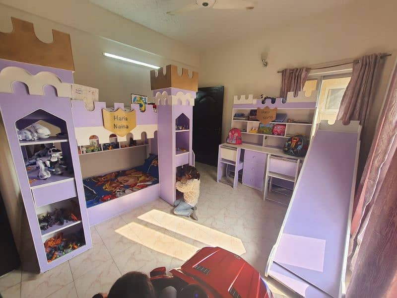 kids study table with large book shelf+2 chairs 1