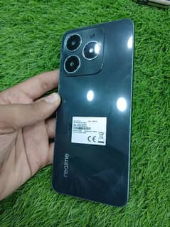 REALME C61