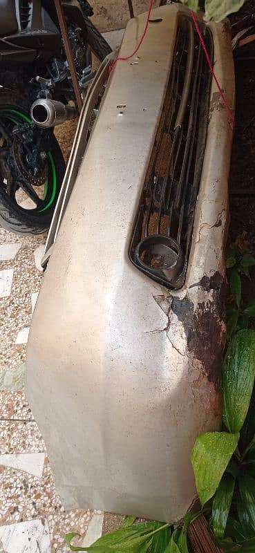 prius second generation  front bumper for sale 1