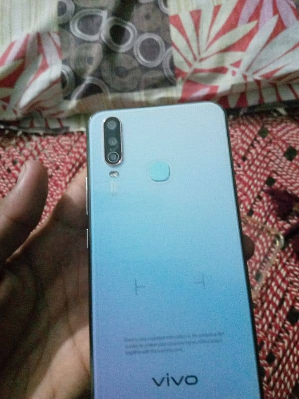 Vivo y17 mobile for sale condition 10/9.5 5