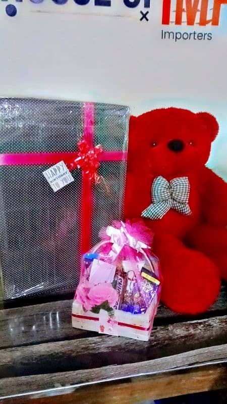 teddy bear,gift ,basket, bukky all service available 03288327915 0