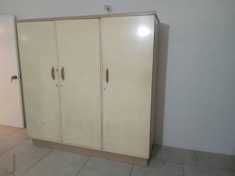 Used classic furniture 5