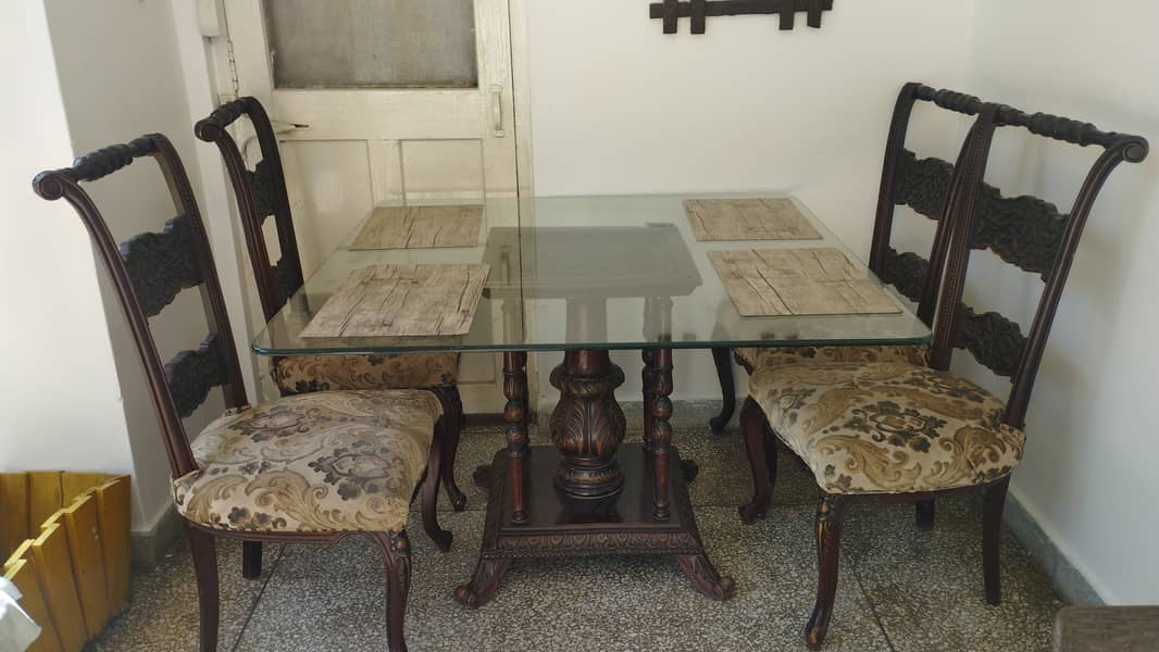 Glass Dining Table with Four Chairs 3