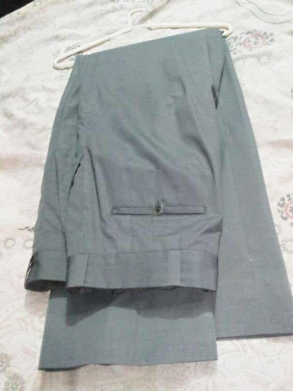 pant coat for sale in urgent sale paise ki jarurat hai 2 piece ha 0