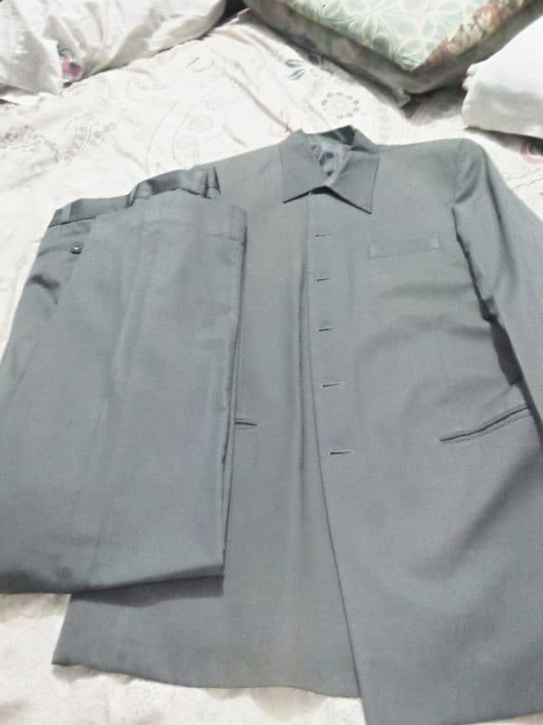 pant coat for sale in urgent sale paise ki jarurat hai 2 piece ha 5