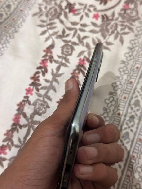 Oppo reno 6 (8+8)/128 10/10 condition with original box and charger 2