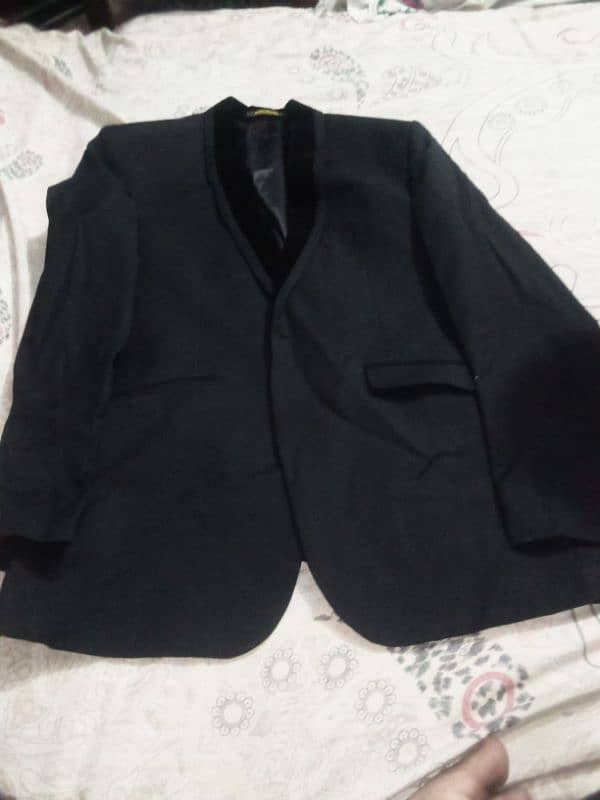 pant coat for sale in urgent sale paise ki jarurat hai 2 piece ha 6