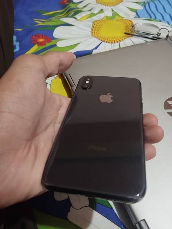 iphone xs 64 waterpack factory unlock exchnage posiible 3