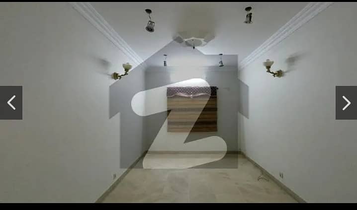 240 Yard Triple Storey Bungalow Available For Rent Block 1 Gulshan-e-Iqbal Karachi 4