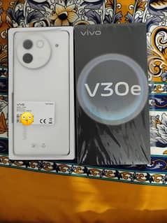 VIVO V30E BRAND NEW