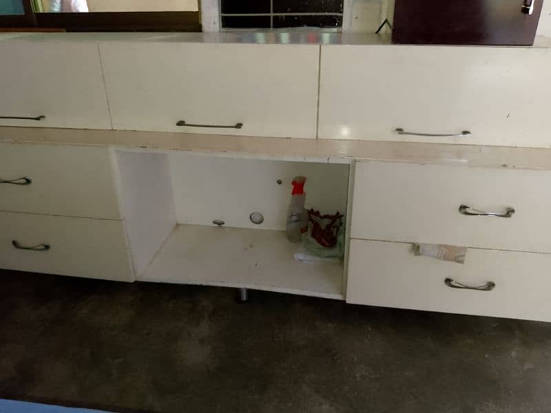 cabinets 1