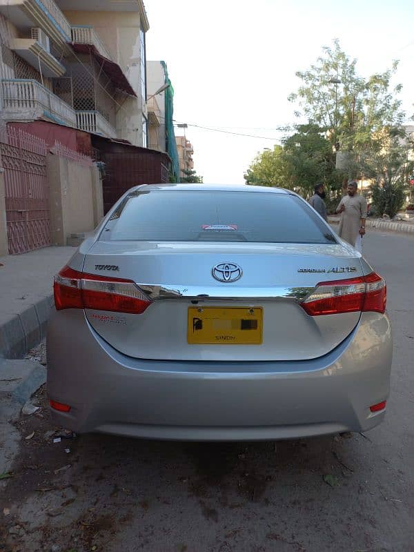 Toyota Corolla Altis 2016 15