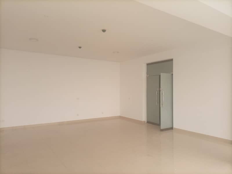 4 Marla 2nd floor office available for rent with lift 4