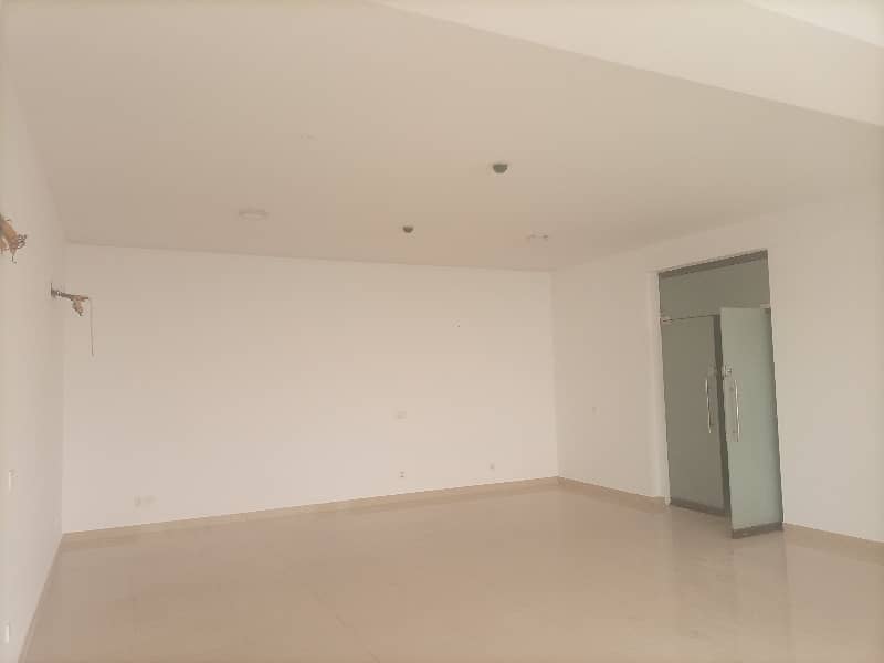 4 Marla 2nd floor office available for rent with lift 9