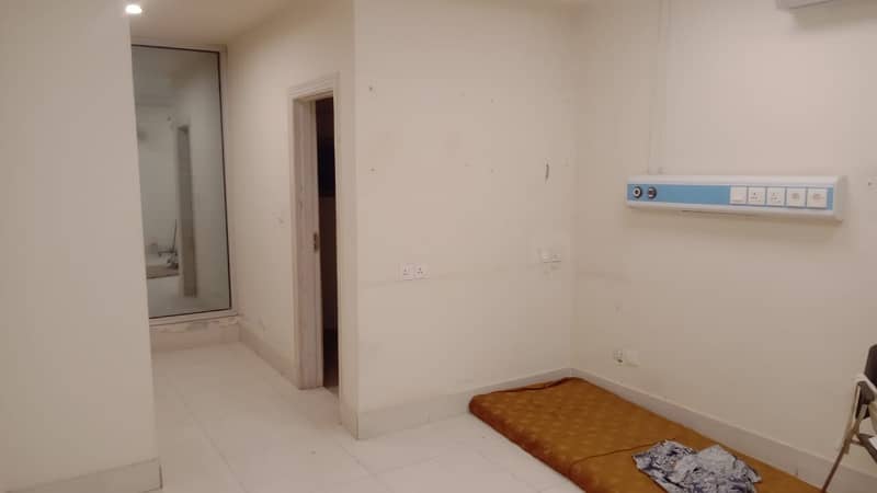 8 Marla 2nd Floor Office Available For Rent 16