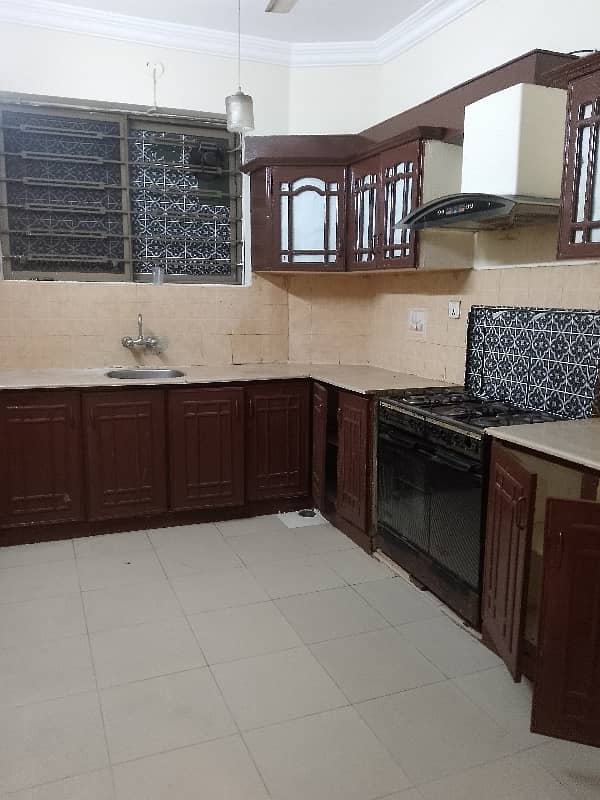 Upper Portion Available For Rent 4 Bedroom With Attached Bathroom TV Lounge Kitchen Car Parking Ideal 3