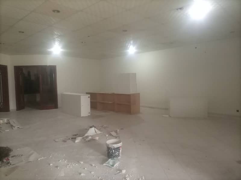 7 Marla 1st Floor office available for rent DHA phase1 19