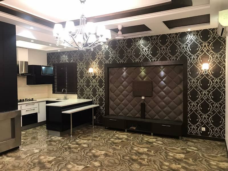 Like Brand New Kanal Full House Available For Rent in Dha Phase 6 1