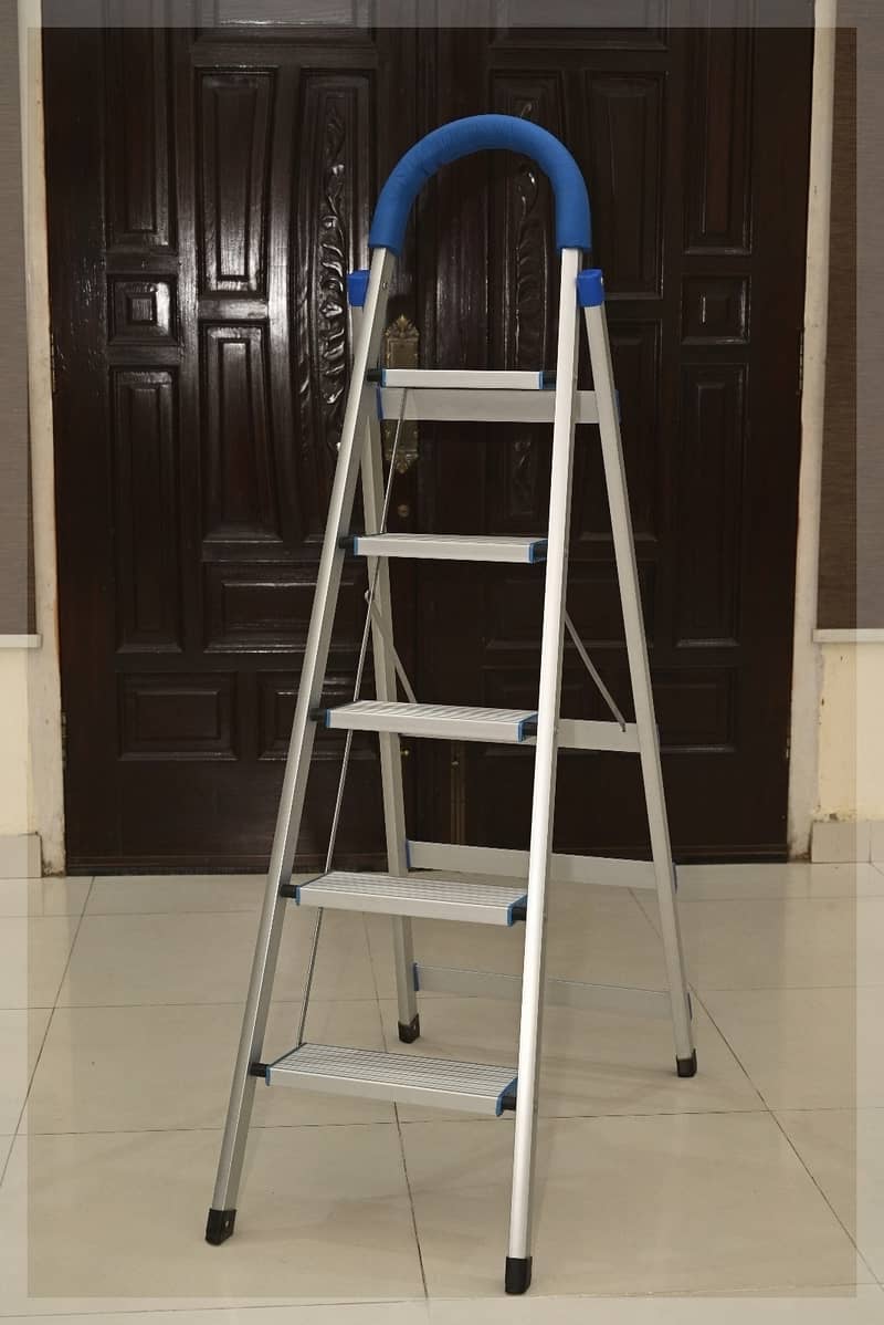 Aluminium Step Ladder 1