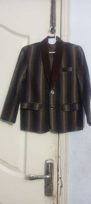 boys coat for 8 to 9 years 0