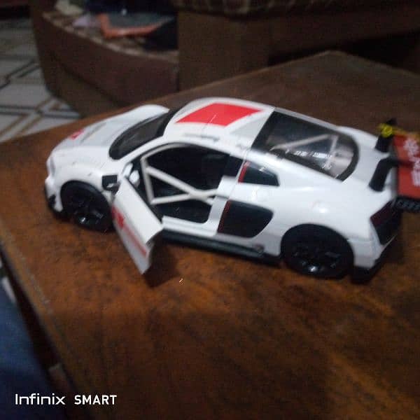 matel cars in big size in brand new condition 1