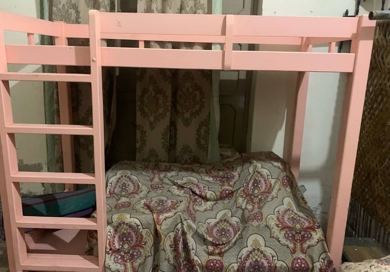 Triple Story wooden bed 0