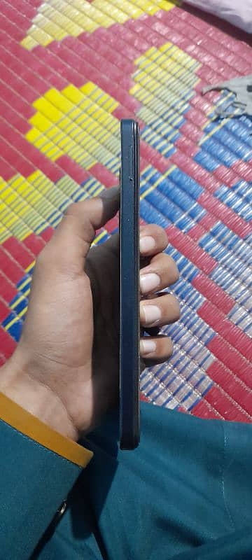 Infinix Hot 30 Play 4+4 Ram 64Memory with original Box 1