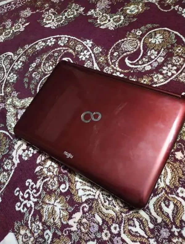 Fujitsu Laptop 1