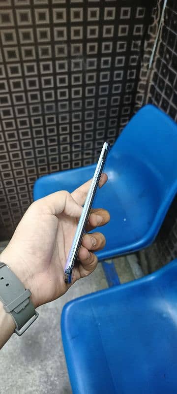 oppo f15 3