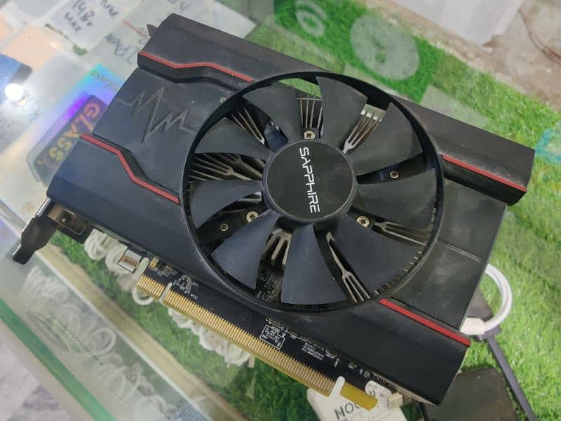 graphic card 2GB 0